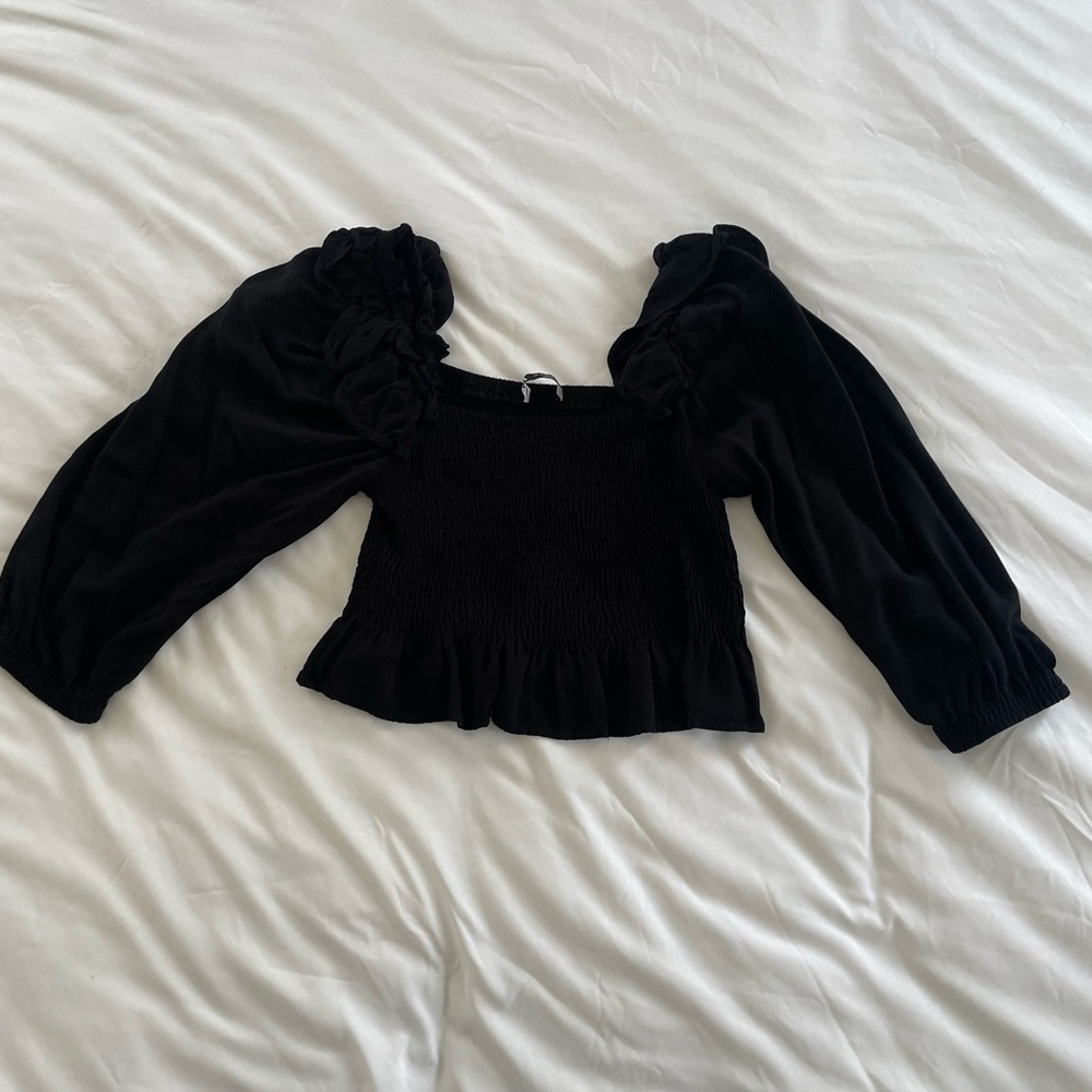 Black shirt